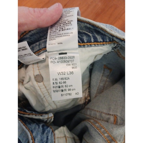 Levi's Men's 512 Slim Taper Fit Jeans NWT distressed Light Wash 32x36 - Picture 8 of 11